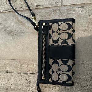 Coach wristlet wallet, large